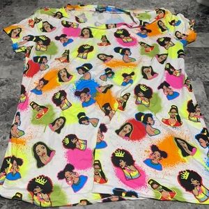 Black women print tee